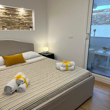Home Holiday Kalanto Кастелламмаре-дель-Голфо Экстерьер фото