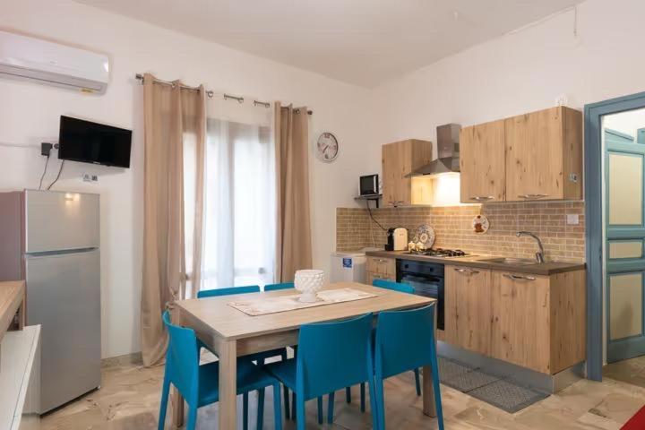 Home Holiday Kalanto Кастелламмаре-дель-Голфо Экстерьер фото