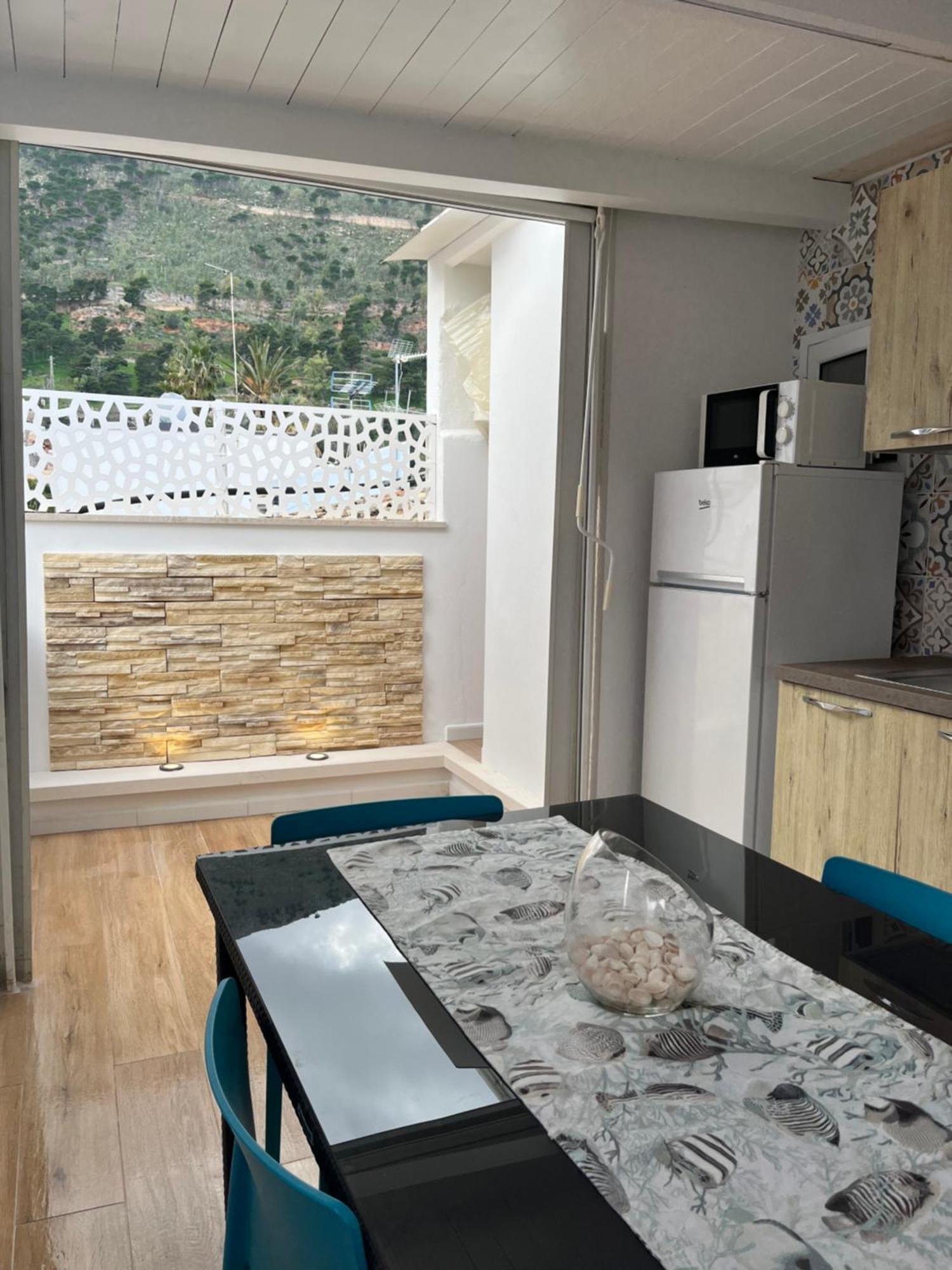 Home Holiday Kalanto Кастелламмаре-дель-Голфо Экстерьер фото